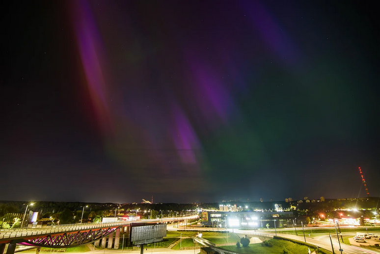 Northern lights over Italy on May 11