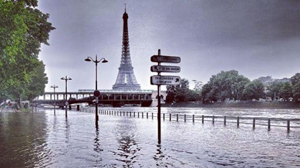 Flood River Seine