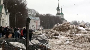 Ice and flooding in the Great Ustyug
