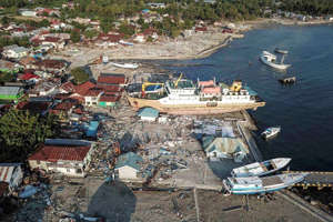 Earthquake and tsunami off Sulawesi Island