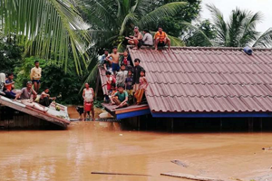 Dam collapse in Laos