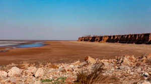 Wind chasing water from the Sea of Azov